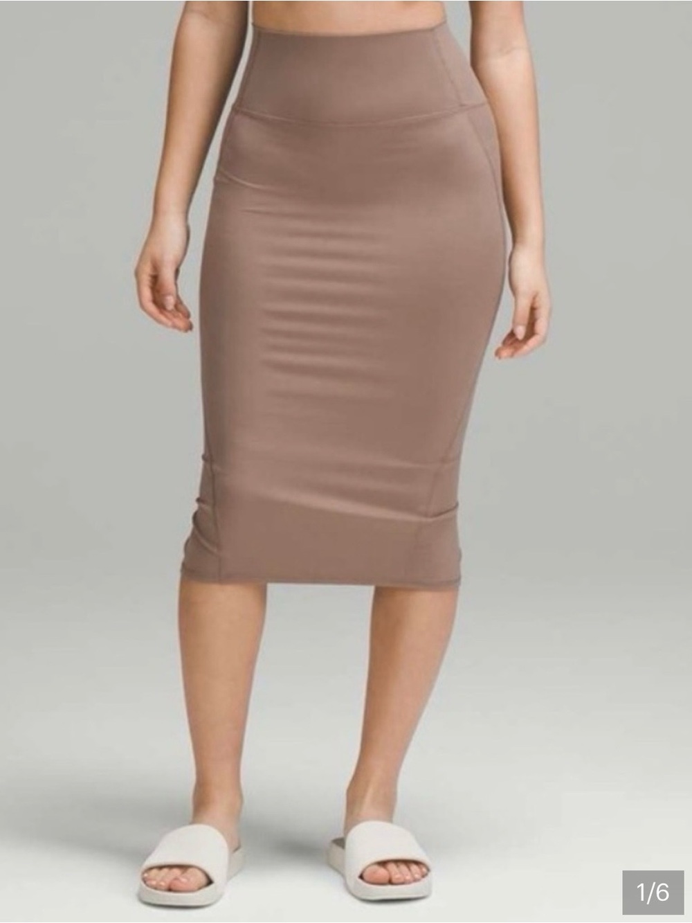 NWT Lululemon Nulu Slim Fit High Rise Skirt 6 Taupetastic